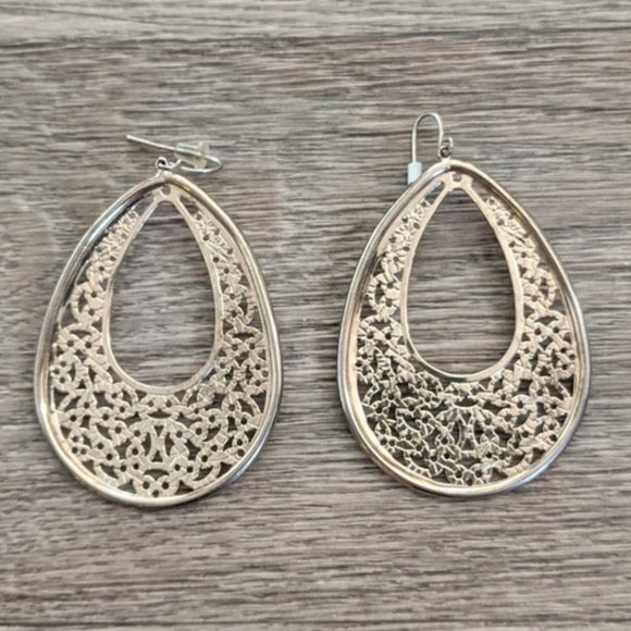 Gold Teardrop Cutout Earrings - Picture 1 of 3